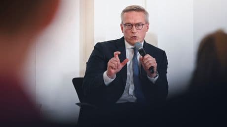 Wildberger macht Ernst - Digitalminister stellt Anti-Bürokratie-Ultimatum!