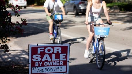 6 startups trying to help home sellers save money on traditional real estate agents