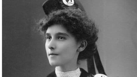 She lived a lavish life of outrageous cons before it all came crashing down