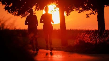 Wetter: Der Regen hält sich - Erst ab Mittwoch "reichlich Sonne"