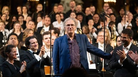 Te Deum pour Notre-Dame, une puissante réflexion musicale sur le feu sacré, inspirée par l’incendie