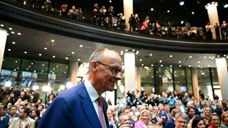 Face à l’ouragan Trump, Merz prend les rênes de l’Allemagne
