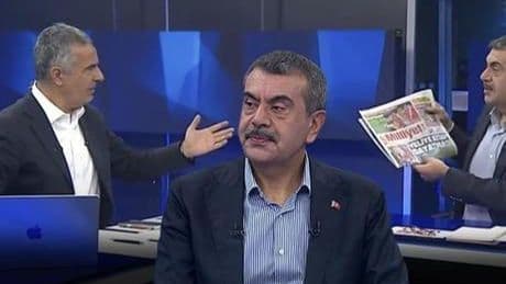 Okullarda yardımcı kaynak dayatması! Bakan Yusuf Tekin: 'Cezalar okulu kapatmaya kadar gider'