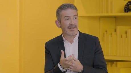 Gilles Vidal, director de diseño de Renault: “Los SUV ganaron a los monovolúmenes, pero ahora hay una campaña contra ellos, a pesar de que contaminan igual; es un giro social extraño”