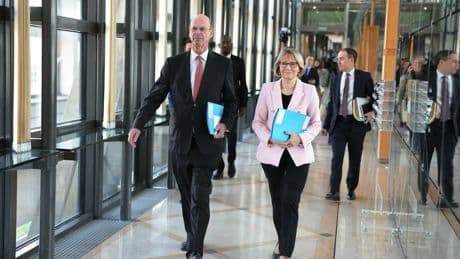 TVA des autoentrepreneurs : le gouvernement veut «remettre à plat» la réforme controversée