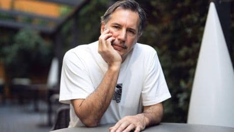 Martín Oesterheld, nieto del creador de 'El eternauta' desaparecido durante la dictadura argentina: "El comic y la serie se han convertido en símbolo de resistencia"