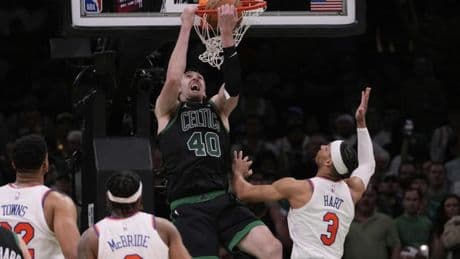 White y Brown se visten de Tatum y ganan un vida extra ante los Knicks