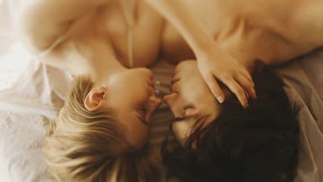 Japanische Studie: Geruch fruchtbarer Frauen senkt Stress bei Männern