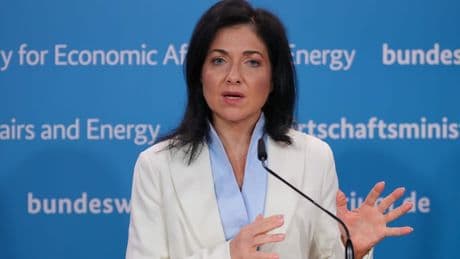 SPD-Fraktion schimpft - Zoff um Solar-Plan von Reiche