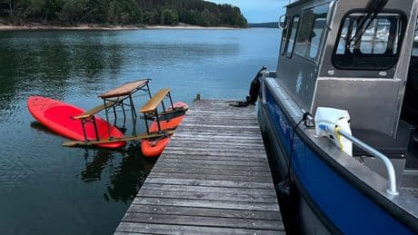 Franken: Trio mit Bierbank-Boot aus dem Verkehr gezogen