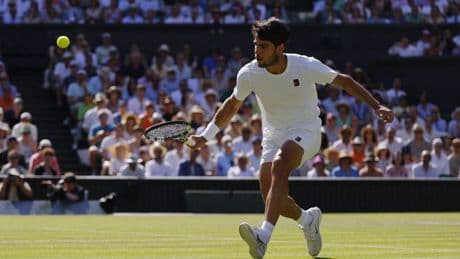 Alcaraz vs. Sinner: horario y dónde ver por TV y online el partido de la final de Wimbledon