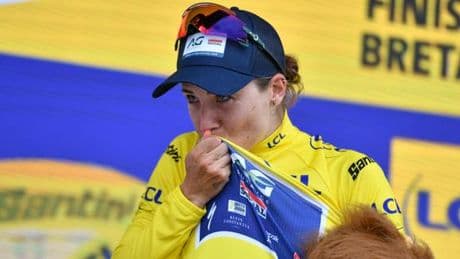 Tour de France femmes : du VTT au maillot jaune, Kim Le Court-Pienaar, première coureuse africaine leader de la Grande Boucle