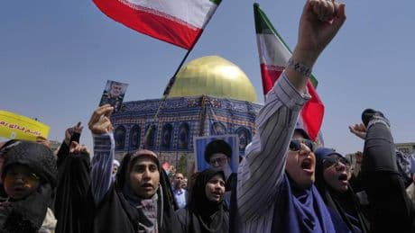 Esplosioni misteriose e sabotaggi: Israele lancia una nuova guerra segreta all'Iran