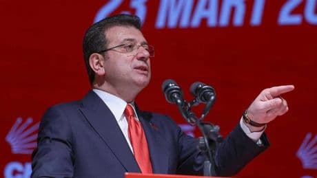 İmamoğlu'ndan Antalya mitingine mesaj: Düzmece davalarla başaramayacaklar