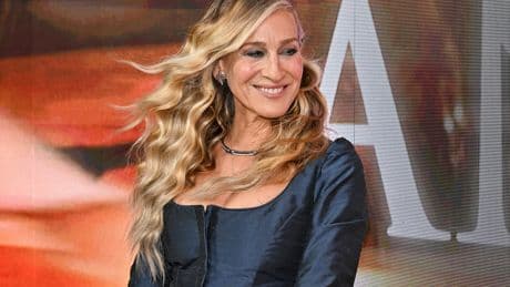 Sarah Jessica Parker Shares Her Honest Take On Carrie's Awkward Phone Sex Moment