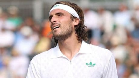 &quot;&Egrave; difficile lavorare con dei dittatori&quot;: Tsitsipas, sfogo clamoroso