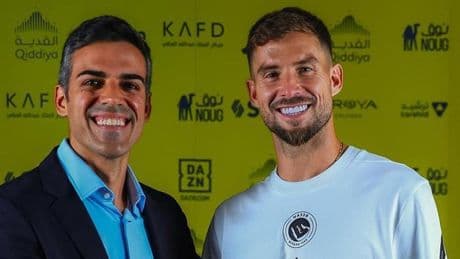 Al Nassr, Barcelona'dan ayrılan Inigo Martinez'i transfer etti