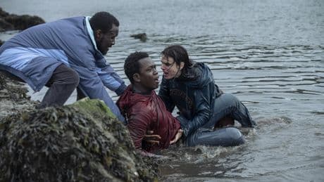 La isla que pertenece seis meses a Francia y seis a España, como escenario para denunciar el racismo hacia los migrantes