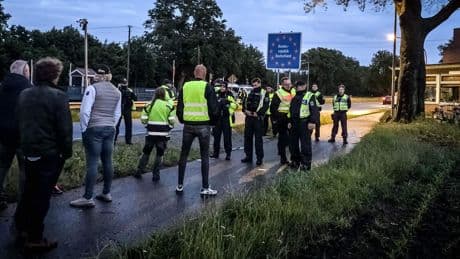 Duitse politie paraat op ’grenscontrole’ door Nederlandse burgers