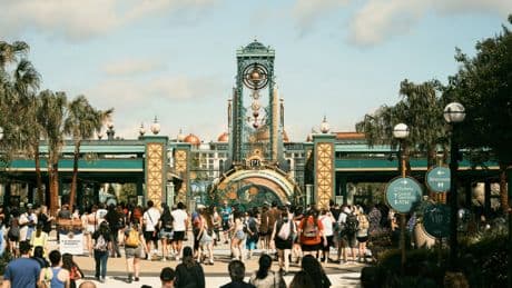 Le parc d'attractions à 7 milliards de dollars d'Universal met Disney au défi