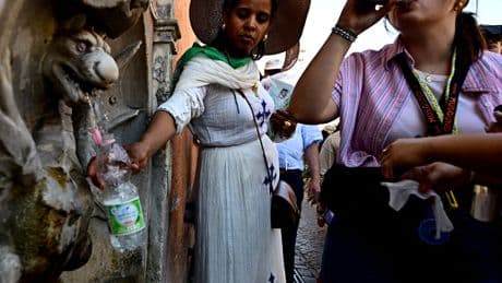 Europe Heat Wave Drives Record-High Temperatures, Prompting Health Alerts