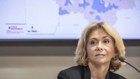 « Bouclier sécurité » : en Île-de-France, Valérie Pécresse se prend les pieds dans le droit