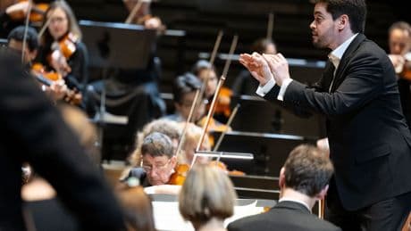 Jahrestag des Kriegsendes: Philharmoniker aus München und Israel spielen Gedenkkonzert