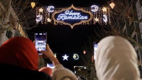 Wie zur Weihnachtszeit – Berliner Grüne fordern Ramadan-Beleuchtung an großen Straßen