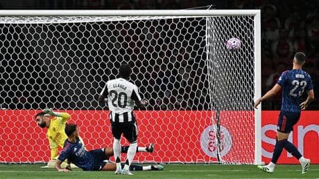 Arsenal vs Newcastle: Live score, team news and updates as Cristhian Mosquera could make his Gunners debut in Singapore
