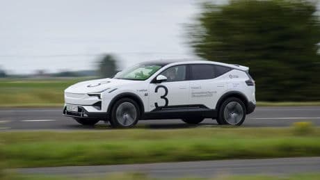 Fahrer macht die Reichweite - Polestar 3 fährt fast 1000 Kilometer ohne Nachladen