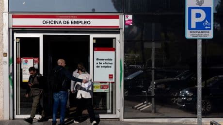 El SEPE lanza más de 55.000 ofertas de empleo con sueldos de hasta 3.000 euros