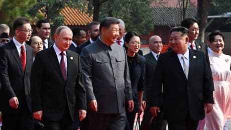 Guerre en Ukraine : Vladimir Poutine remercie Kim Jong-un pour l'aide des soldats nord-coréens à la Russie