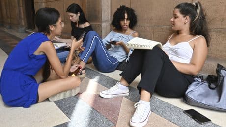 Profesores, intelectuales y académicos apoyan el paro universitario en el bastión del castrismo