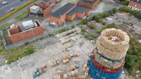 Belfast bonfire declared 'major incident' by PSNI amid paramilitary disorder warnings