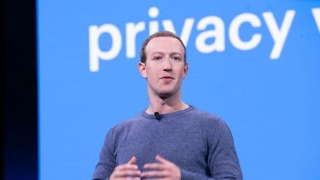 Quando l’Intelligenza artificiale si spaccia per psicologa professionista: Meta e Character.ai indagate in Texas