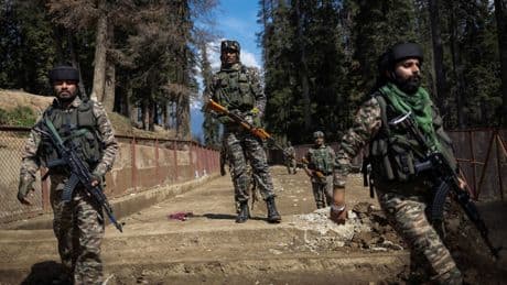 Indien gegen Pakistan - So stark sind die Atommächte wirklich