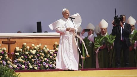 Pope Leo tells 1 million Catholic youths they are sign 'different world is possible'