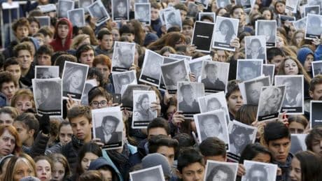 Argentine: vers le procès par contumace de dix suspects dans l'affaire de l'AMIA en 1994