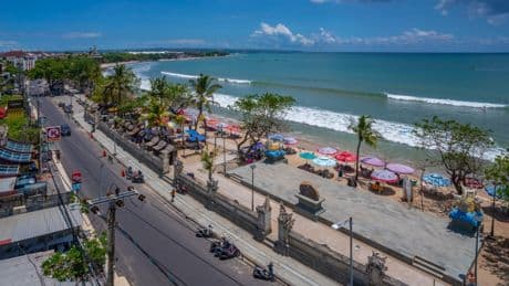 L'exode des Russes à Bali, entre source de tensions et apport économique