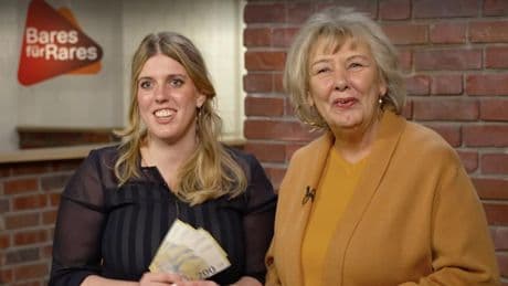 "Bares für Rares": Oma und Enkelin verscherbeln Papas Leuchter – und haben schon Pläne für das Geld