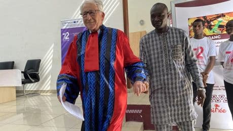 Un editor guineano y un español, unidos por la fecha de la muerte de Cervantes y el deseo de impulsar el libro en África