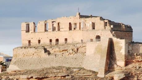 No es Albarracín ni Alquézar: el pueblo medieval de Aragón con un castillo en ruinas que merece una pequeña escapada