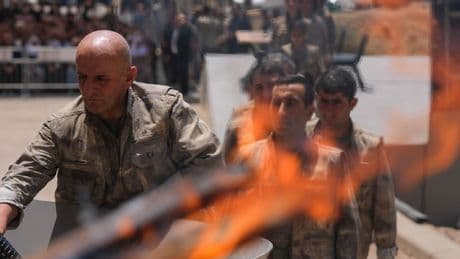 47 yıl sonra silah bırakan PKK’nın töreni dünya basınında: Kritik dönemin başlangıcı