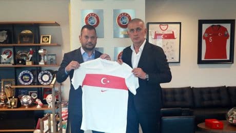 Kulüpler Birliği Başkanı Ertuğrul Doğan'dan TFF Başkanı İbrahim Hacıosmanoğlu'na ziyaret