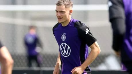 Liverpool transfer news: Reds prepare record offer after final Florian Wirtz obstacle revealed