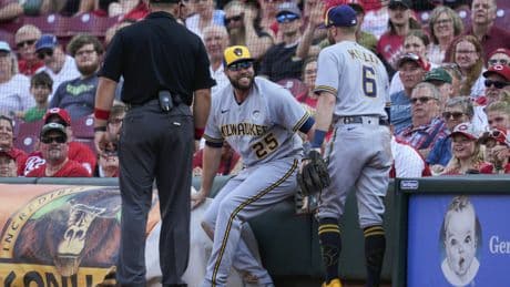 Darin Ruf suing Reds for suffering career-ending injury on tarp