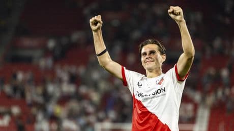 Victor Jensen ziet ’zeldzaam’ geduld beloond bij FC Utrecht: ’Ik wil hem niet meer kwijt’