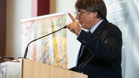 Puigdemont avisa a Sánchez de que si «falla la lengua, falla todo»