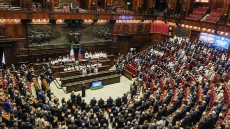 Fine vita, il governo impugna la legge della Toscana. In arrivo un nuovo disegno di legge in Senato