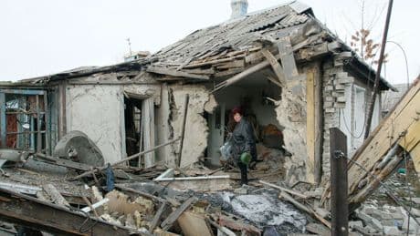 Mueren al menos 20 personas en Donetsk por un bombardeo ruso en la región